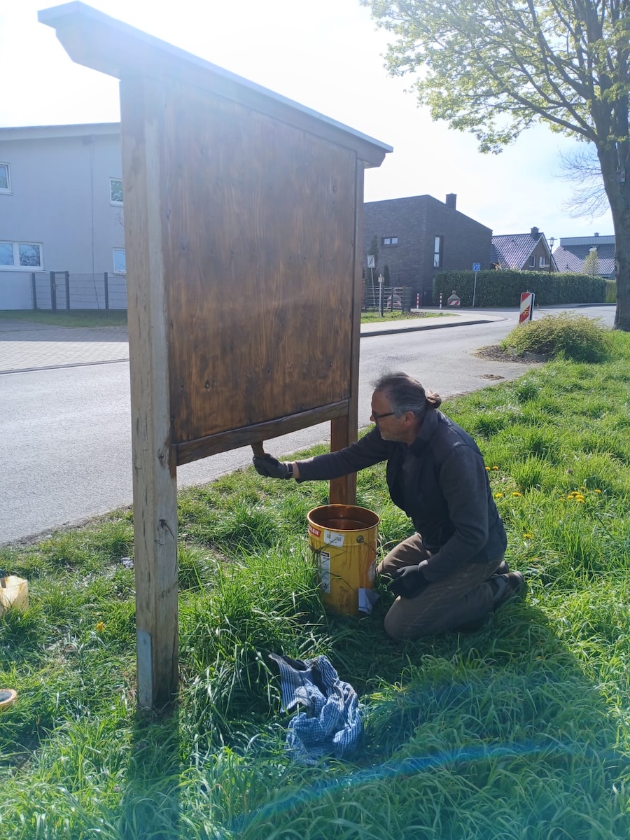 PHOTO12-2026-04-09-23-23-39